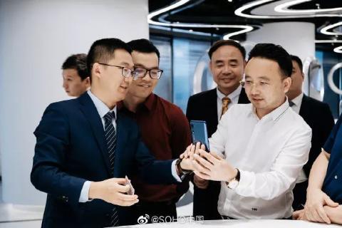 秋日餐叙 共叙商机|名人堂董事长李厚德受邀参加丽泽SOHO秋日餐叙